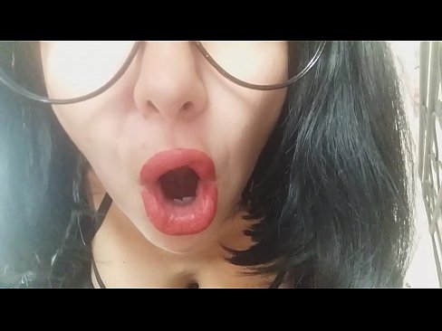 ❤️ מותק, אמך החורגת לא מרשה לך ללכת לבית הספר היום... אני צריך אותך יותר מדי... ️❌ פורנו אצלנו ❌